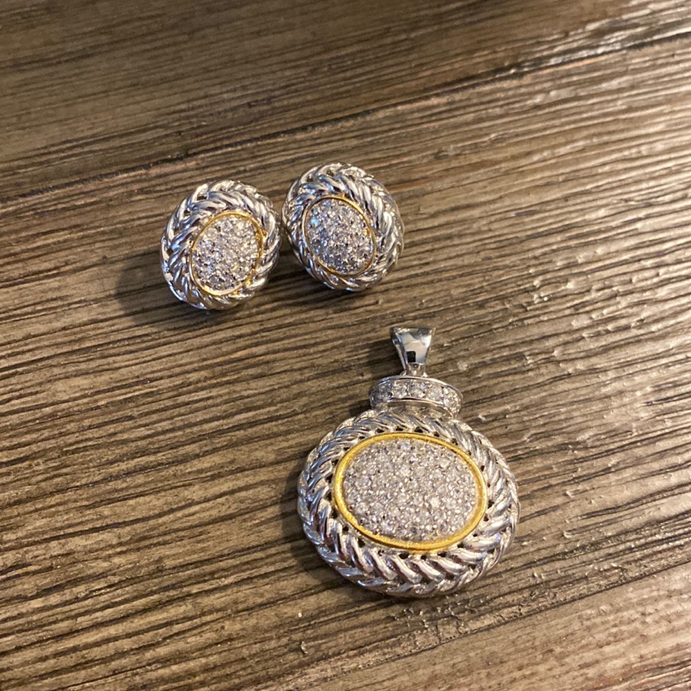 Silver Necklace Pendant with Matching Earrings